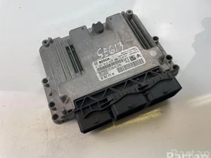 Peugeot 9805947580; 0281019820 / 9805947580, 0281019820 208 2013 Unité de contrôle moteur