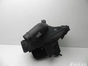 Renault 8200398990 CLIO III (BR0/1, CR0/1) 2011 Boîtier de filtre à air