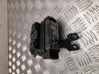 Kia 91940-M0810, 91940-J7110 / 91940M0810, 91940J7110 PRO CEE'D  III (CD) 2021 Boîte à fusibles - Image 1