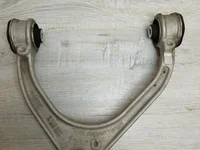 Land Rover HK83-3084-RH / HK833084RH RANGE ROVER VELAR (L560) 2021 Devant bras de commande de chenille supérieur right side