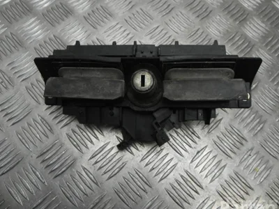 Audi 8D9 827 565 H / 8D9827565H A3 (8L1) 2000 Serrure - Image 1