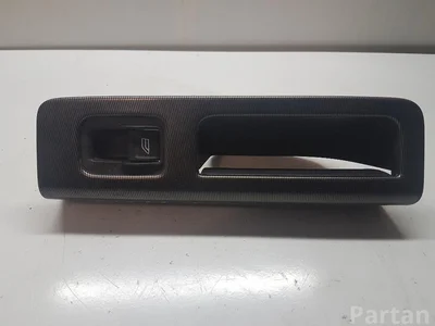 Volvo 30773217 V50 (MW) 2006 Bouton de lève-vitre - Image 1