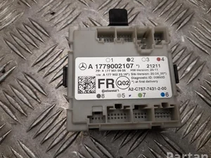 Mercedes-Benz A1779002107 CLA X118 (shooting brake) 2021 Unité de commande pour porte Right Front