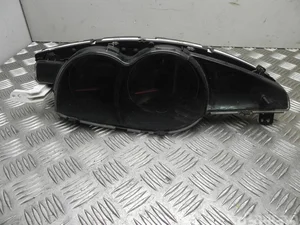 Toyota 83800-0F070 / 838000F070 VERSO (_R2_) 2011 Tableau de bord km/h