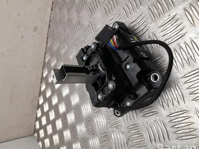 Audi 8W1 713 041 G / 8W1713041G A5 Sportback (F5A) 2017 Levier de vitesse - Image 1