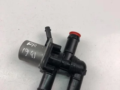 Volvo 31684222 V90 II 2023 Pompe à eau - Image 1