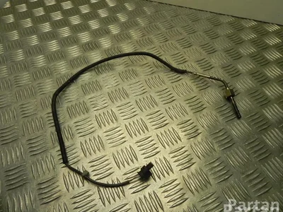 Mercedes-Benz A 007 153 98 28 / A0071539828 E-CLASS Coupe (C207) 2011 Capteur - Image 1