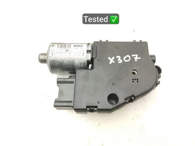 Porsche 97062421105, 0390200076 PANAMERA (970) 2015 Moteur de toit coulissant - Image 1