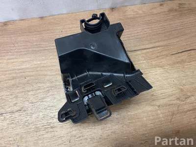Škoda 1EC941455 ELROQ (PYL) 2025 Carrier, capping - Image 1