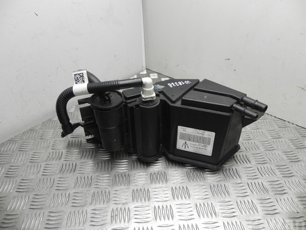 MASERATI 6700332860 LEVANTE Closed Off-Road Vehicle 2019 Vacuum tank