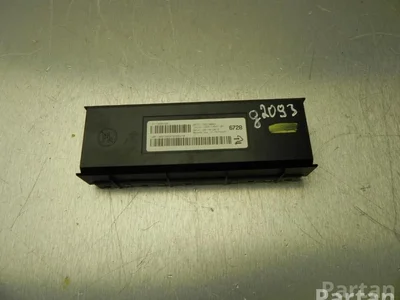 Opel 13586728 ASTRA J Sports Tourer 2014 Unité de commande centrale pour système de confort - Image 1