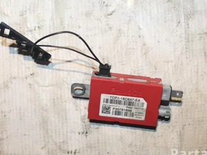 Volvo 30761698 V40 Hatchback 2014 Amplificateur d'antenne