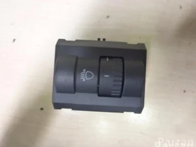 Škoda 5J0 941 333 / 5J0941333 ROOMSTER (5J) 2007 Réglage de la hauteur de l'interrupteur - Image 1