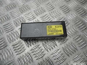 Kia 0K2FB 67 580 B / 0K2FB67580B CARENS II (FJ) 2006 Unité de commande centrale pour système de confort