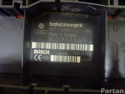 VW 3C0 937 049 J / 3C0937049J GOLF V (1K1) 2006 Body control module BCM FEM SAM BSI