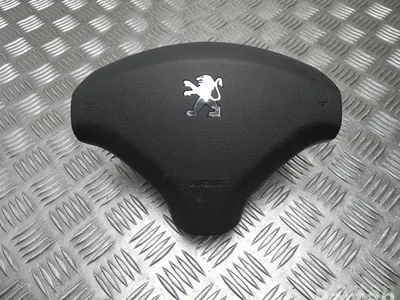 Peugeot 96845302ZE 5008 2012 Airbag du conducteur - Image 1