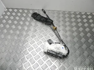 Volkswagen 5K1 837 016 C / 5K1837016C JETTA IV (162, 163) 2012 Serrure de porte