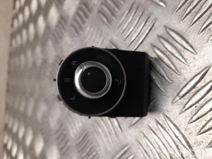 Alfa Romeo 01561494080 GIULIA (952_) 2024 Botón para espejos eléctricos