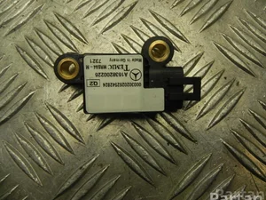 Mercedes-Benz A 163 820 02 26 / A1638200226 M-CLASS (W163) 2002 Capteur d'impact (systèmes d'airbag)