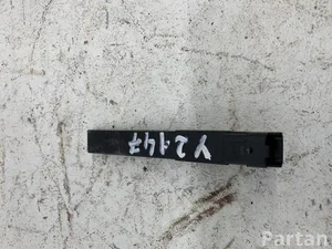 Peugeot XD0287039R2 e 208 2021 Antena