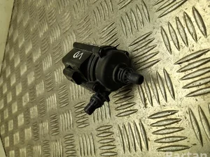 Iveco 5802759502 DAILY VI Box 2024 Pompe à eau supplémentaire