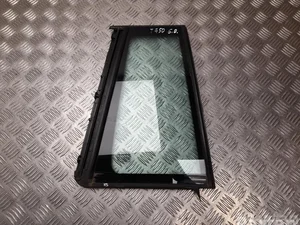 Mercedes-Benz A1667300855 GL-CLASS (X166) 2013 Vitré fixe de porte Right Rear