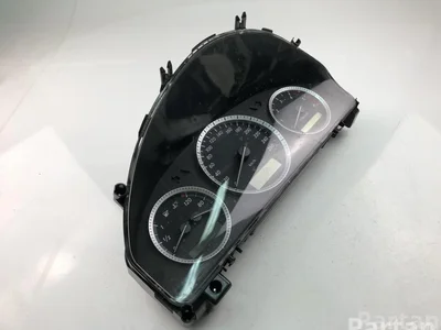 Mercedes-Benz A2045409848 KLASA C (W204) 2010 Deska rozdzielcza - Obraz 1