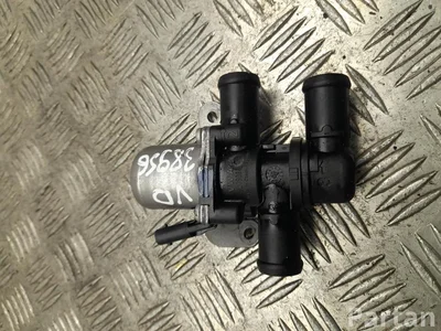 Škoda 5Q0908457C Octavia Mk4 Combi 2024 Дополнительный насос ОЖ - Изображение 1