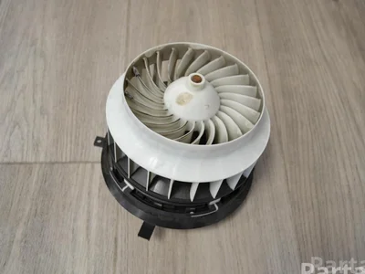 Mercedes-Benz 0130309007, F011500093 GLC (X253) 2017 Ventilateur / Souffleur - Image 1