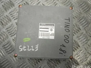 Nissan MEC11-230 / MEC11230 ALMERA TINO (V10) 2000 Motorsteuergerät