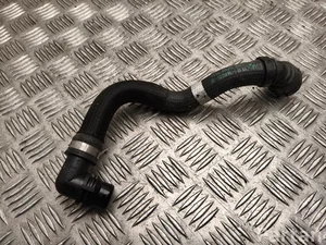BMW 8490275 5 G60 2025 Conducto del refrigerante