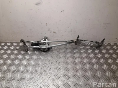 Mercedes-Benz A 247 820 15 03 / A2478201503 B-Class (W247) 2022 Valytuvų mechanizmas priekinis stiklas su varikliuku - Paveiksliukas 1