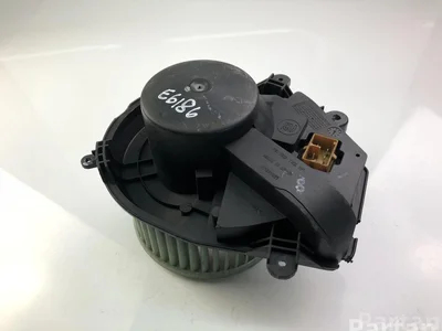 Volkswagen 8D1820021 PASSAT (3B3) 2000 Ventilateur / Souffleur - Image 1