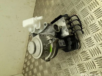 Hyundai DF585-53000, 58500-DF500 / DF58553000, 58500DF500 Kona II 2023 Unité de commande hydraulique ABS - Image 1