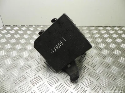 Nissan 284B8 EB300 / 284B8EB300 NP300 NAVARA Platform/Chassis (D40) 2010 Boîte à fusibles - Image 1