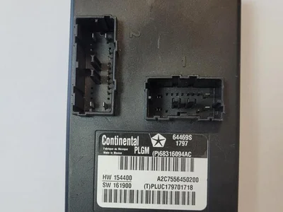 Chrysler 68316094AC Pacifica 2018 Valdymo blokas bagažinės dangčio - Nuotrauka 1