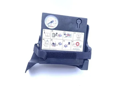 Porsche 5N0012615C, 4L0012619B, 971860487 PANAMERA (971) 2018 KOMPRESOR DO OPON - Zdjęcie 1