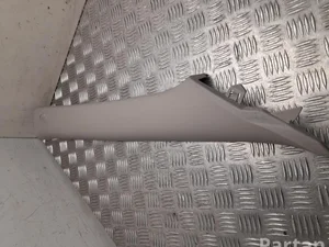 Ssangyong 77320-35000 / 7732035000 Tivoli Grand 2022 Tapisserie voiture right side