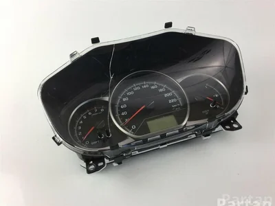 Toyota 83800-0UB10 / 838000UB10 YARIS (_P13_) 2015 Tableau de bord - Image 1