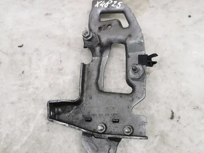 Mercedes-Benz A1770902641 C-CLASS (W205) 2018 Autres pièces moteur - Image 1