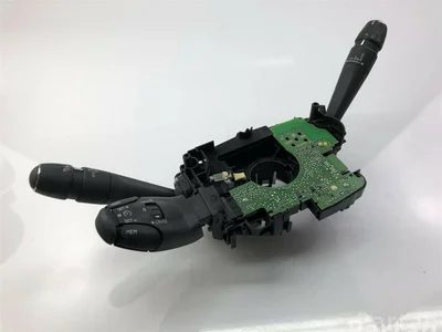 Peugeot 98262588ZD 3008 2010 Vairo mygtukai - Nuotrauka 1