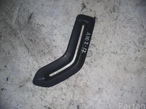 Volvo 866574 V50 (MW) 2005 Moldeo Right Front