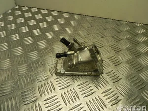 Volkswagen 04L 128 637 D / 04L128637D GOLF SPORTSVAN (AM1) 2016 Boîtier du thermostat