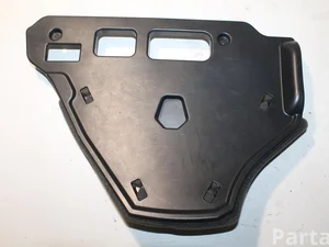 Volvo 31366640 V90 II 2018 Uchwyt deski rozdzielczej