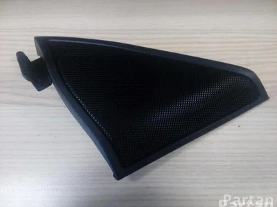 Mercedes-Benz A 212 720 02 48 / A2127200248 E-CLASS (W212) 2013 Grille de haut-parleur - Image 1