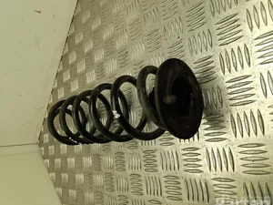 Škoda 5Q0511121AH Octavia Mk4 Combi 2023 Amortisseur Left Rear Left Front