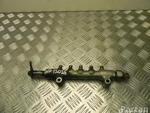 Subaru 01M 11042 / 01M11042 LEGACY IV Estate (BP) 2009 Distribution de carburant