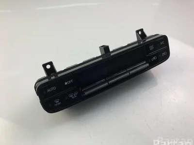 Toyota 55900-02060 / 5590002060 AURIS (_E18_) 2013 Contrôle automatique de la climatisation - Image 1