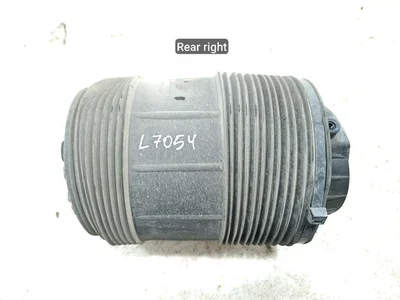 Audi 4M0.616.002.AK / 4M0616002AK Q8 e-tron 2024 Poduszka powietrzna z tyłu po prawej - Zdjęcie 1