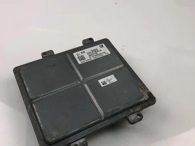 Opel 55493025 ASTRA K 2015 Unité de contrôle moteur - Image 1